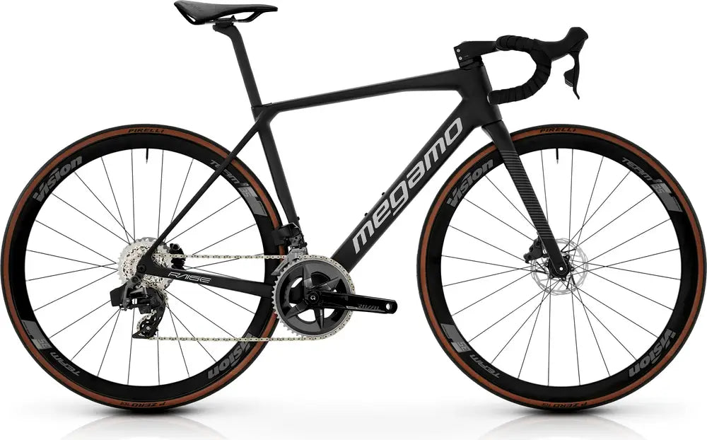 Mégamo relevant des haches 09 (23)