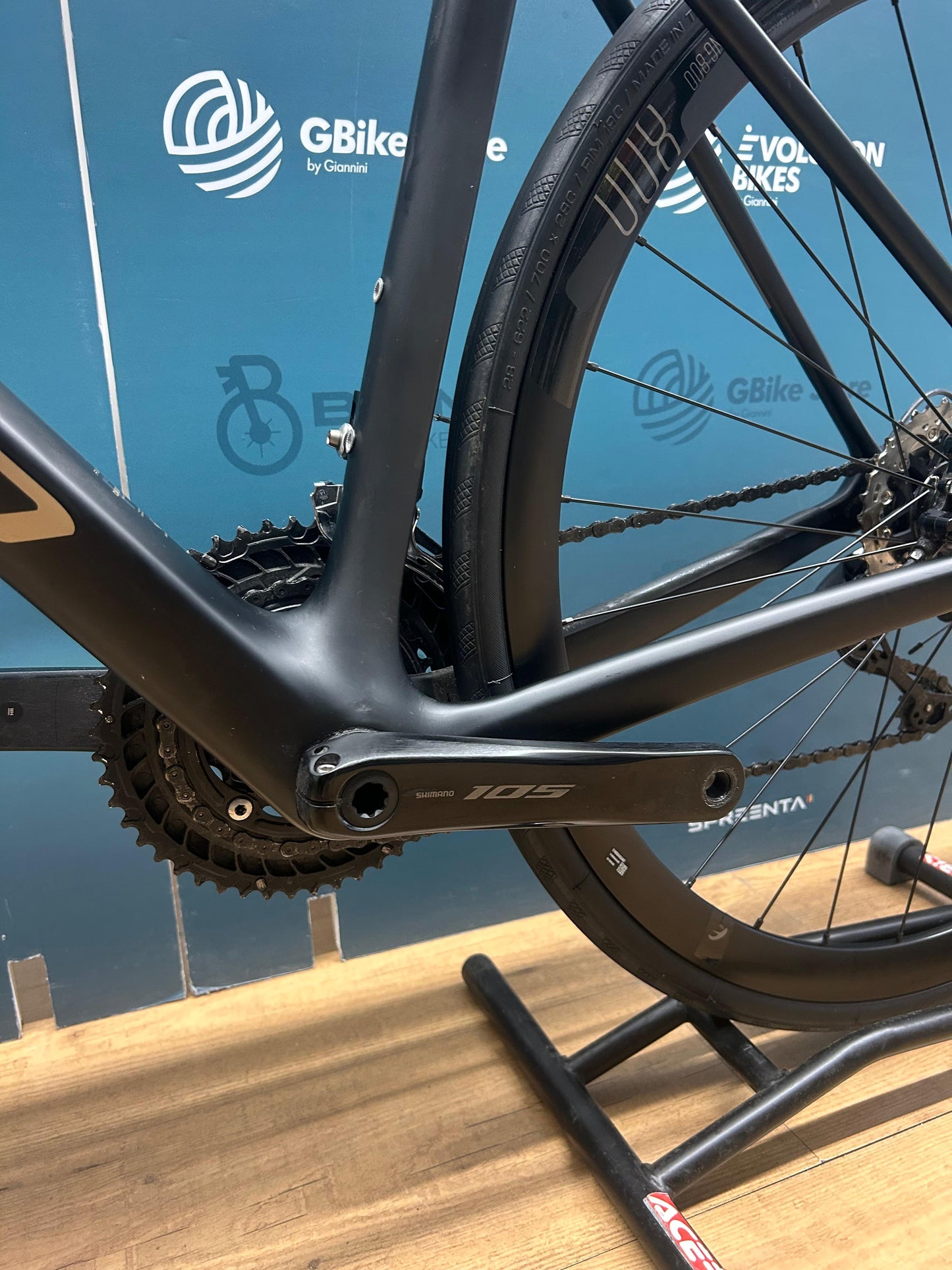 Rozmiar podniesienia megamo S - Używany