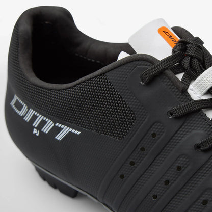 MTB DMT KM4 PJ 2025 schoenen