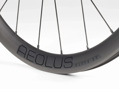 BonTrager Aeolus Elite 35 TLR Disc wheel