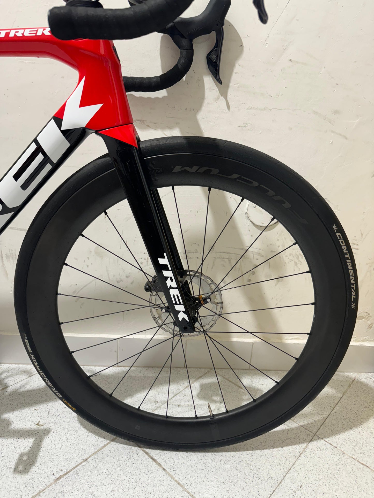 Trek émonda SL 6 Pro Disc Di2 Velikost 56 - Používá se