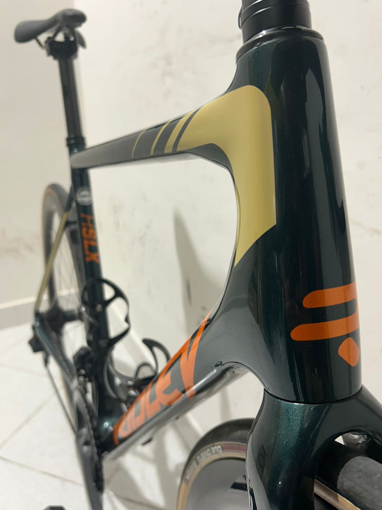 Ridley helium slx disc ultegra of2 12 velikosti m - použitá