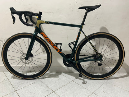 Ridley helium slx disc ultegra of2 12 velikosti m - použitá