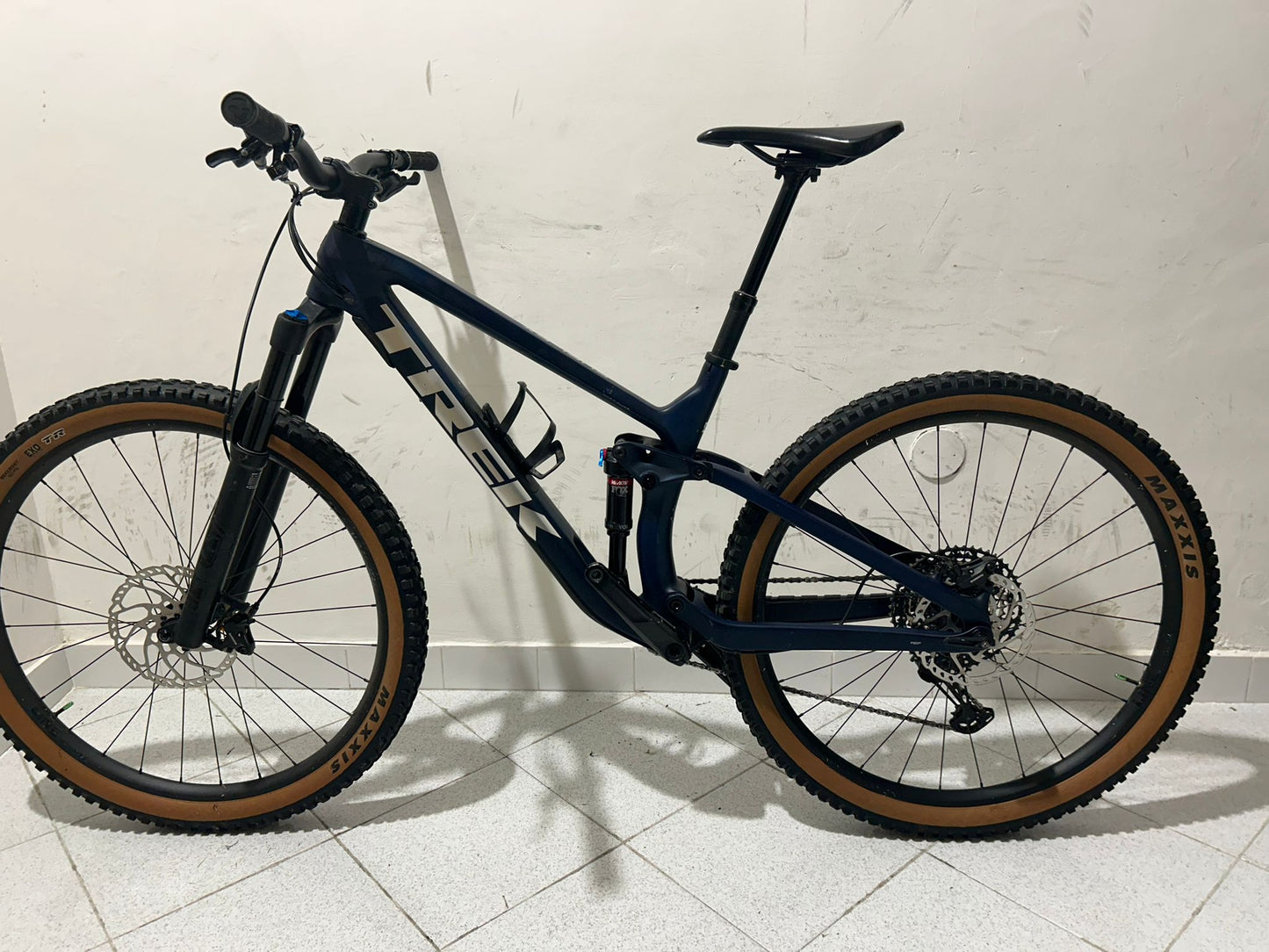 Trek Fuel Ex 9,7 leden 5 2022 Velikost M/L - Používá se