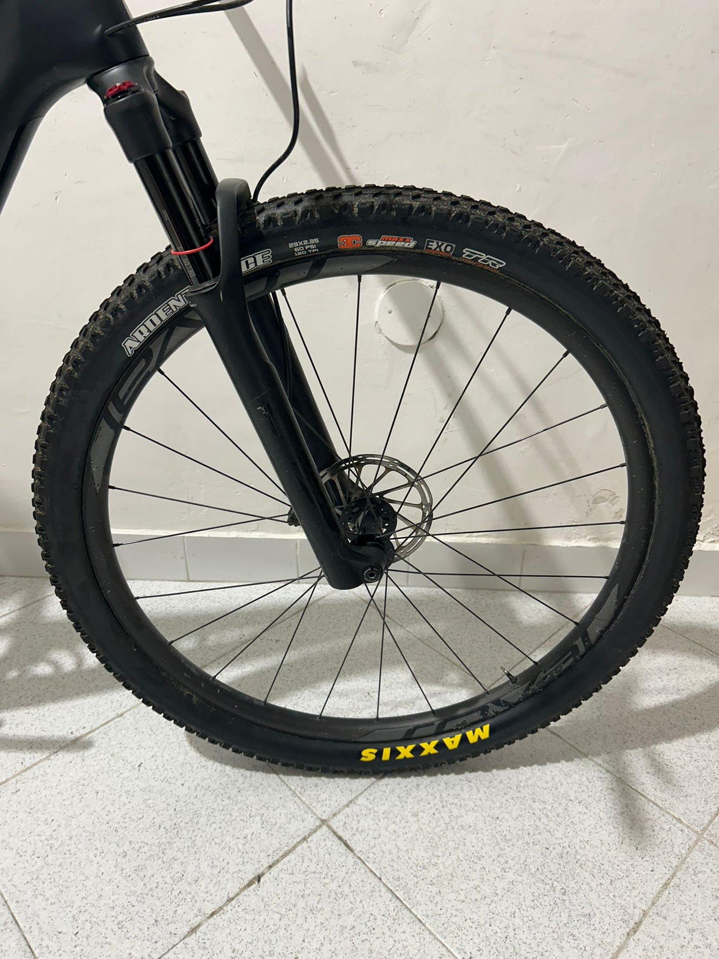 S-Works Epic Velikost M - Používá se