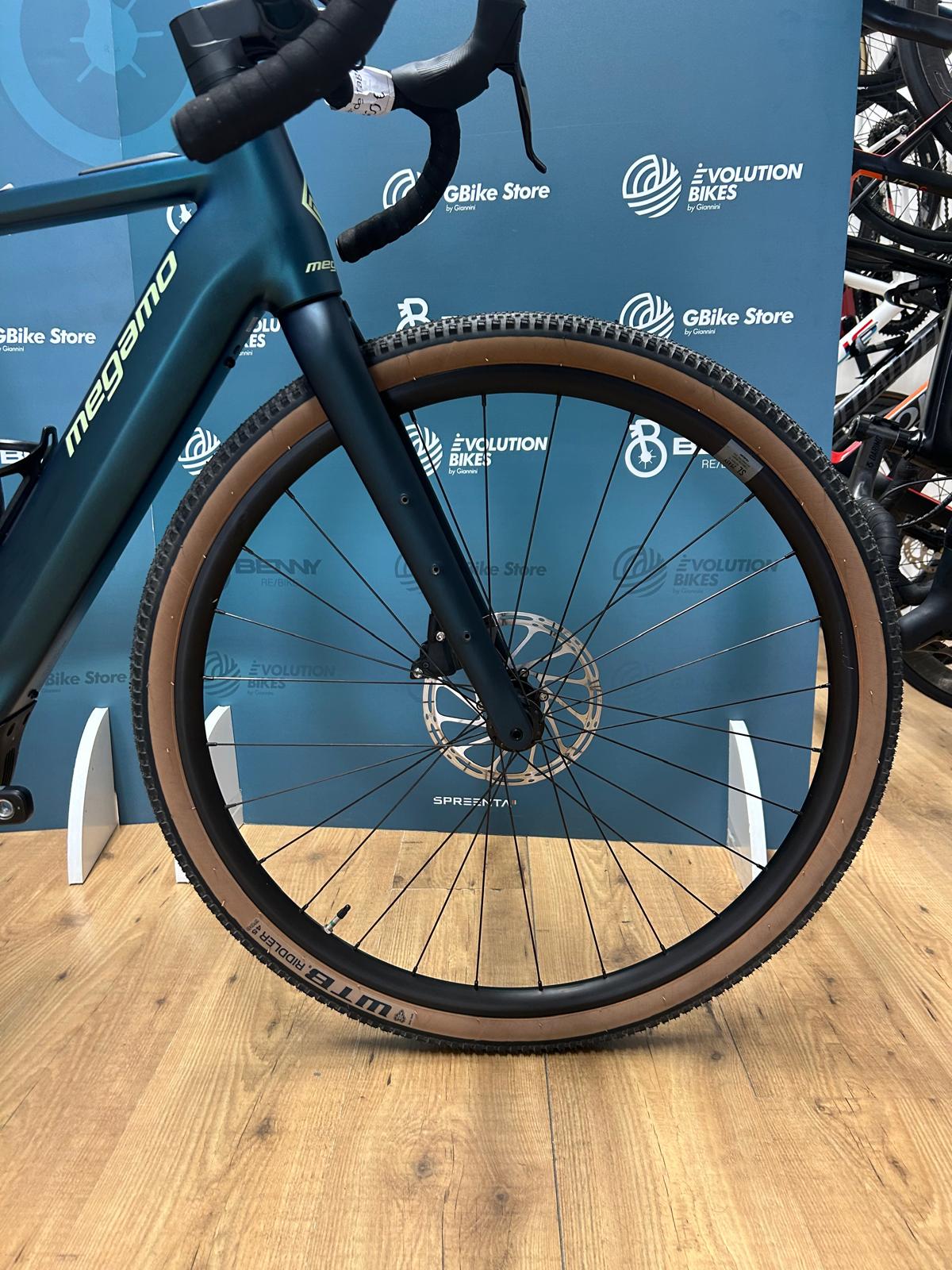 MEGAMO LANDE (25) Taille M - Test de démonstration