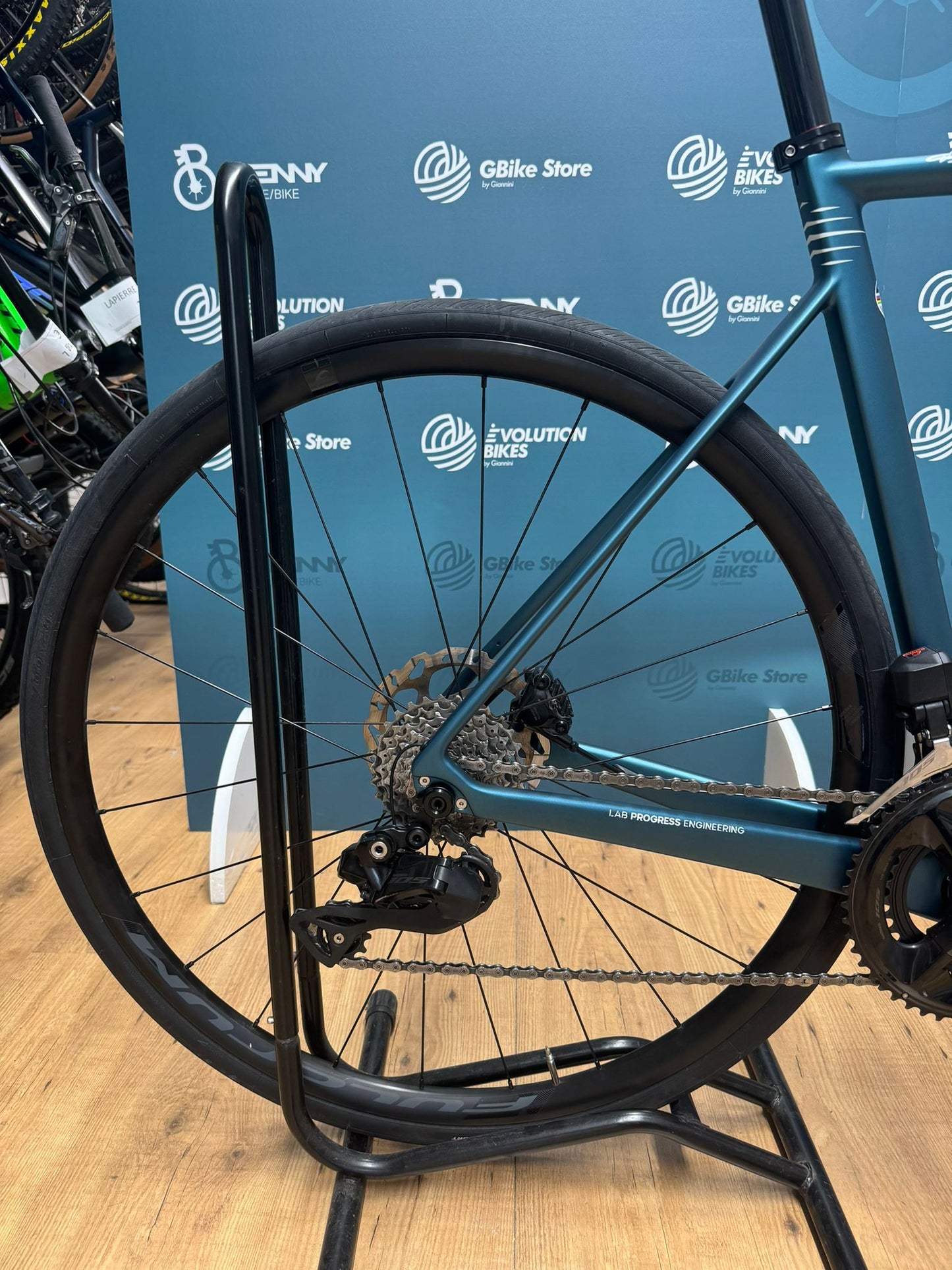 CBT Italia NECER99 (105 de2)