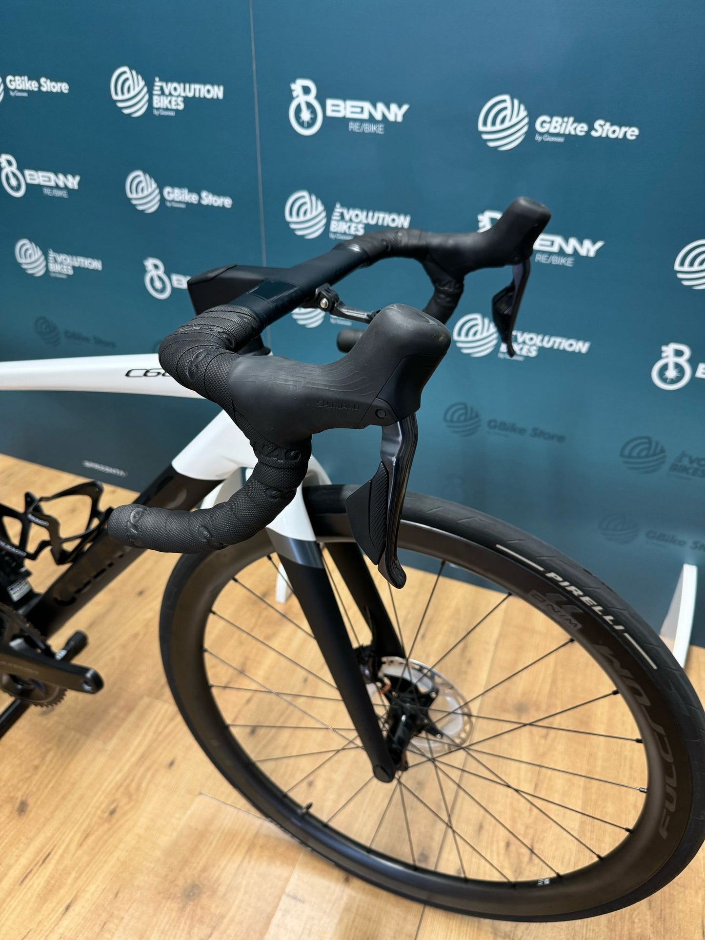 Colnago C68 Road Disc Ultegra Di2 Size 42 - Used