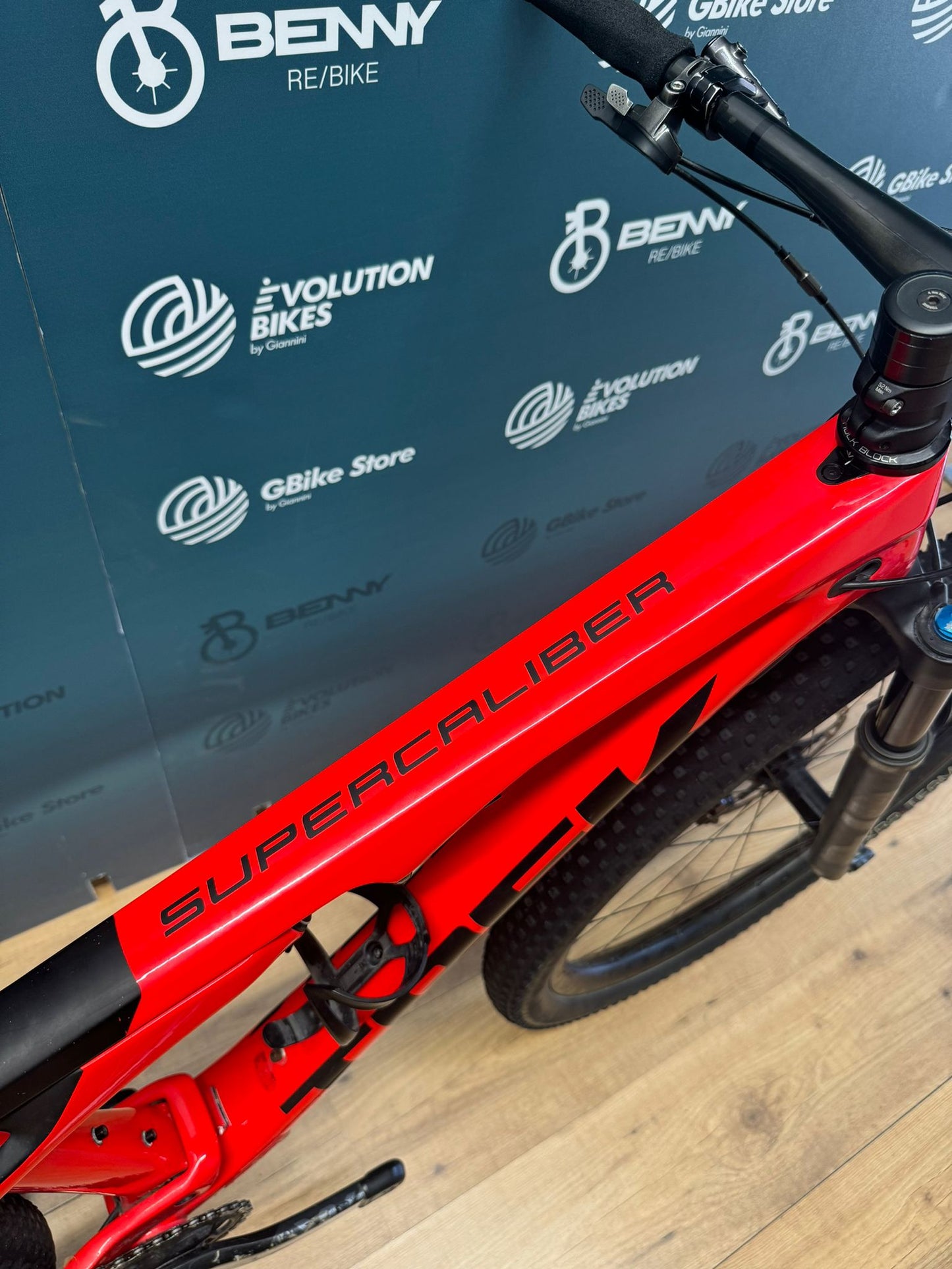 Trek Supercaliber 9.8 Size M - Used