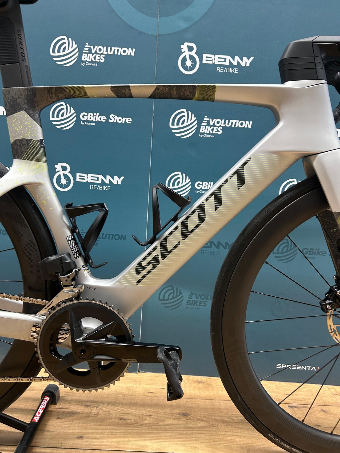 Scott Folie RC 30 AXS (Upgrade Wheels) Größe S - Gebraucht