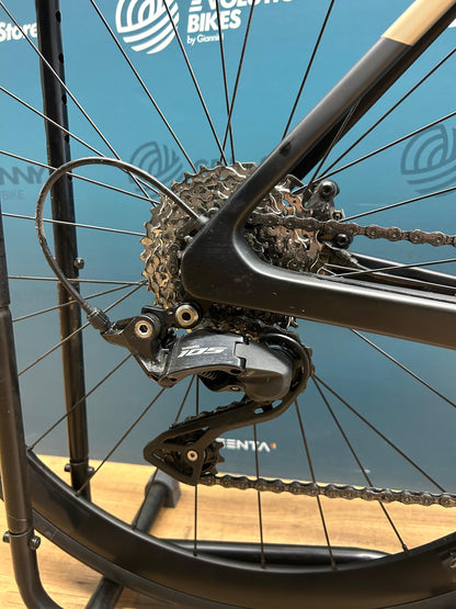 Rozmiar podniesienia megamo S - Używany