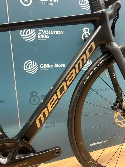 Rozmiar podniesienia megamo S - Używany