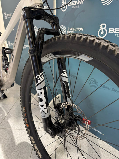 Tamaño de la pista Megamo S - Usado