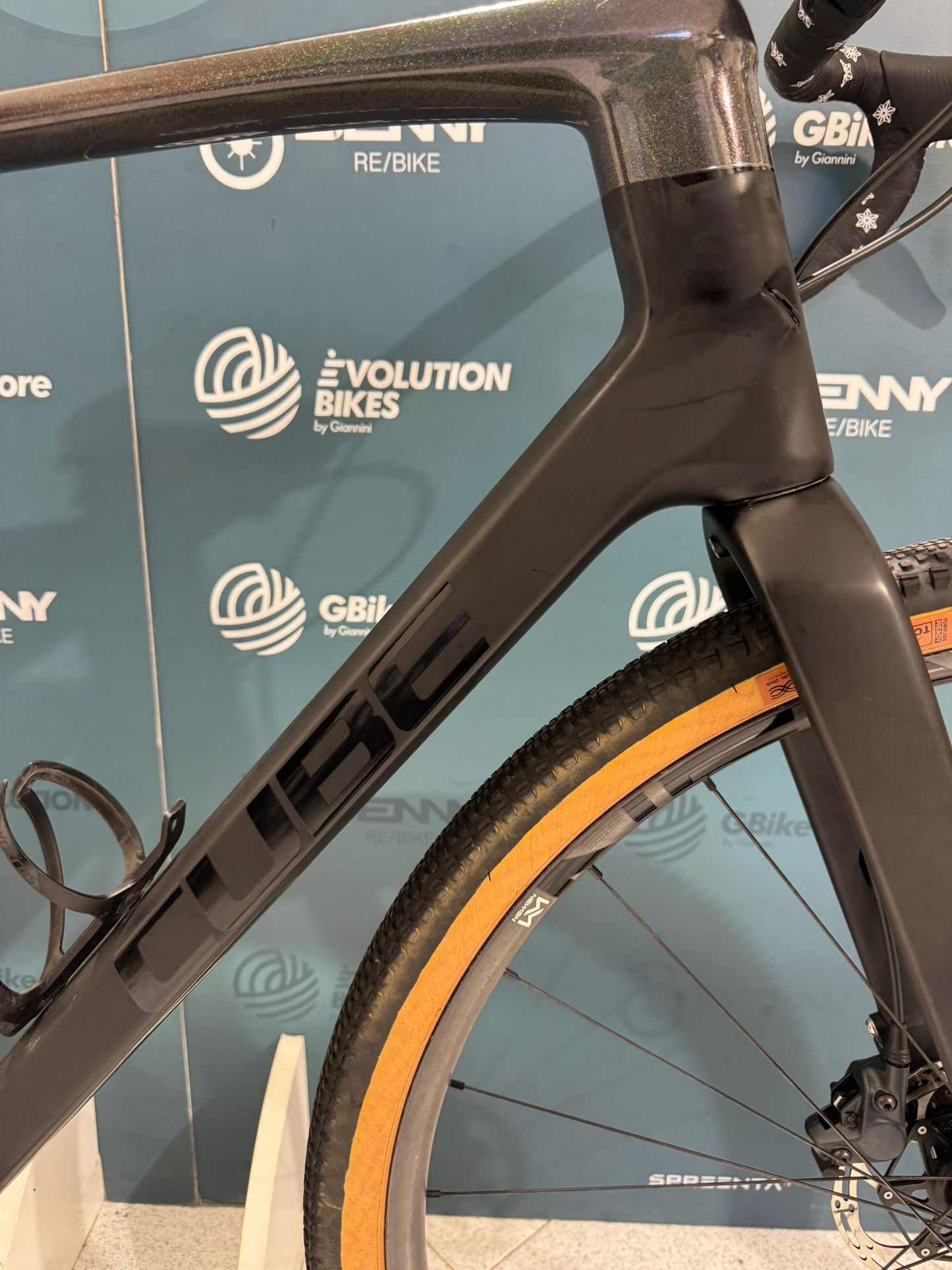 Cube Nuroad Gravel Size XL - Used