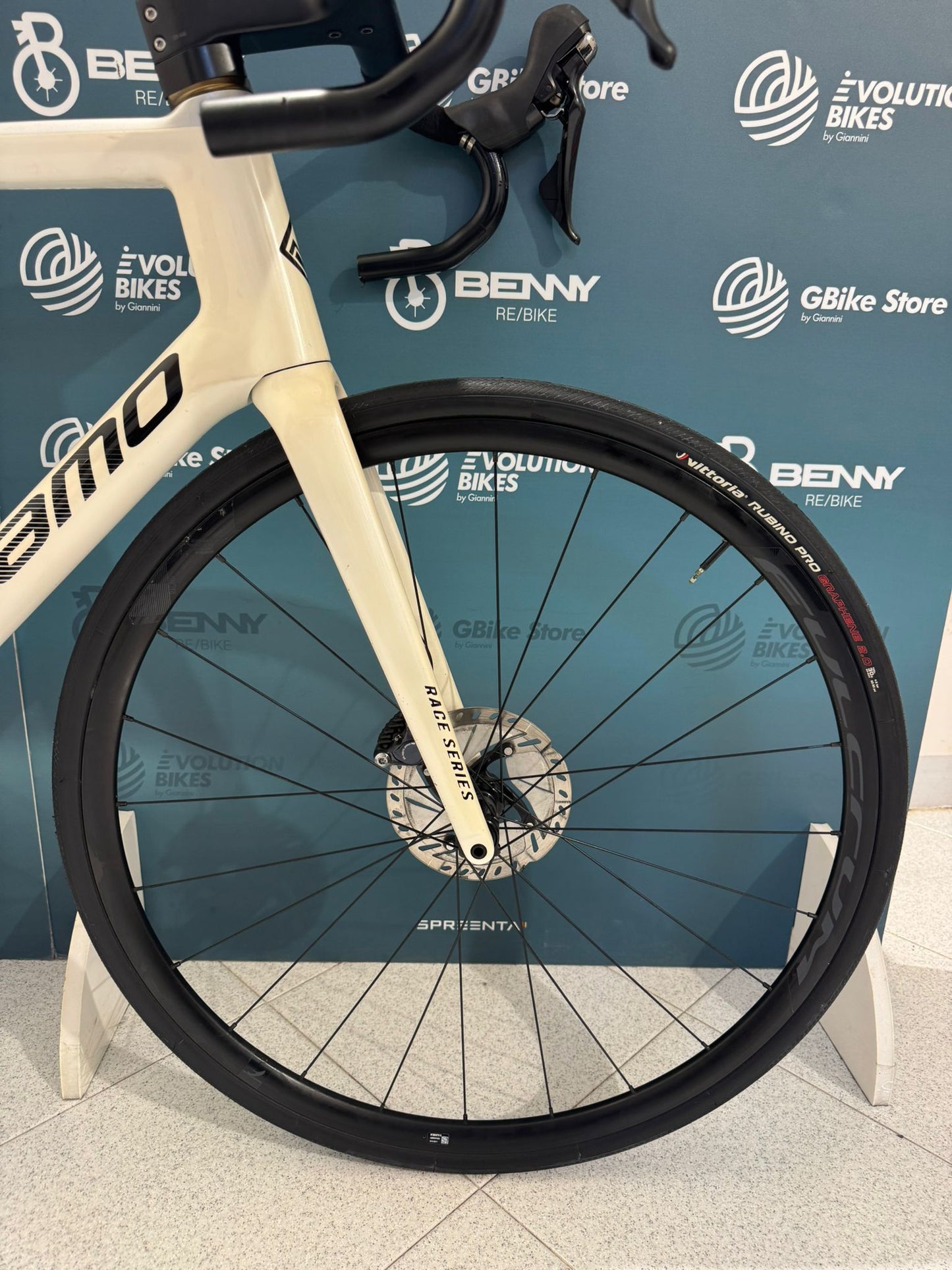 Megamo Pulse Elite Disc Size XL - Used