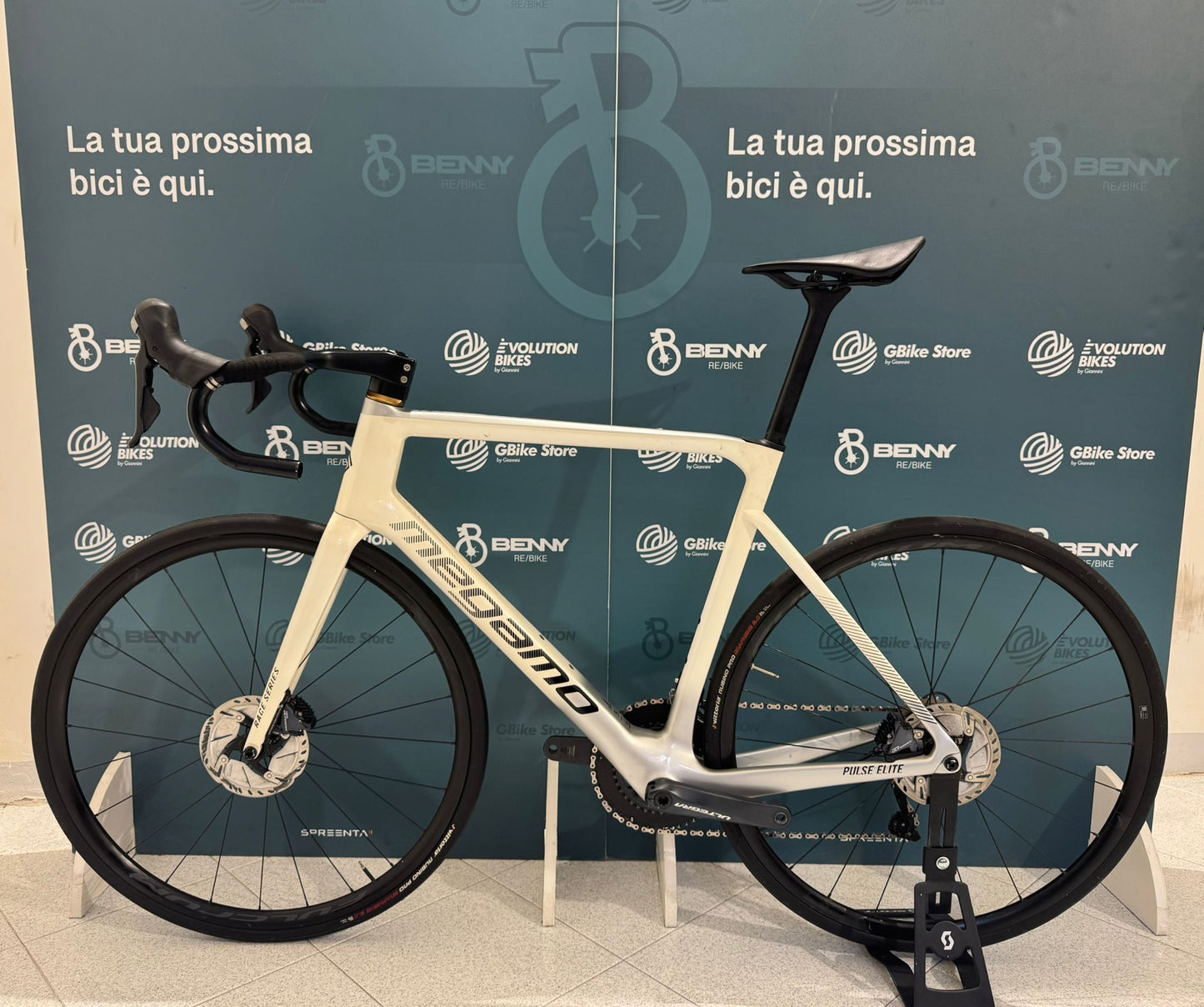 Megamo Pulse Elite Disc Size XL - Used