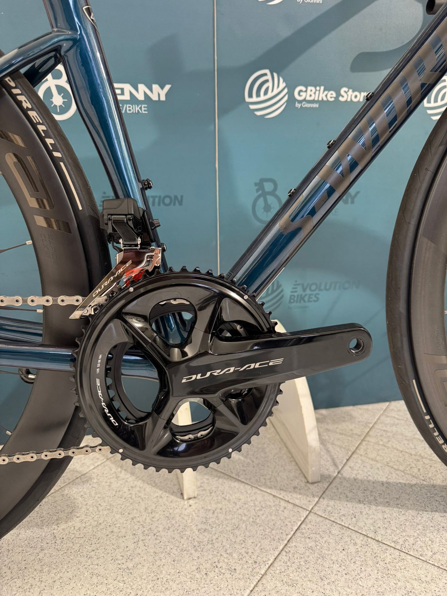 Specialized S-Works Tarmac SL8 Dura-Ace Di2 12v Size 49 - Demos