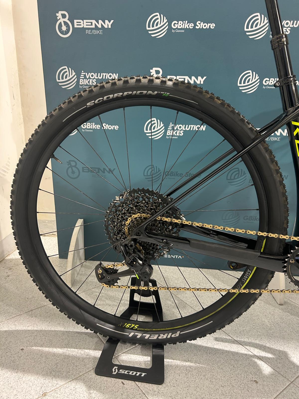 Scott Scale RC 900 World Cup Taglia M - Usata