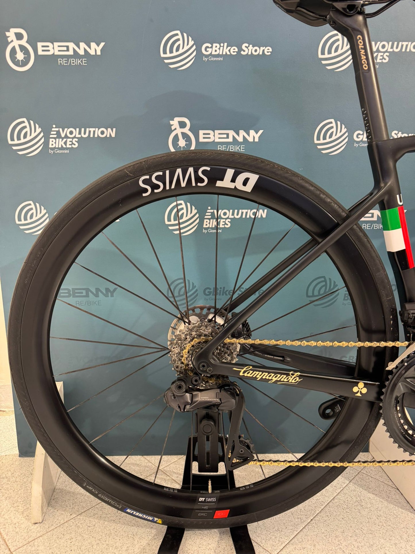 Colnago V3RS UAE Emirates Team Taille 45S - Occasion