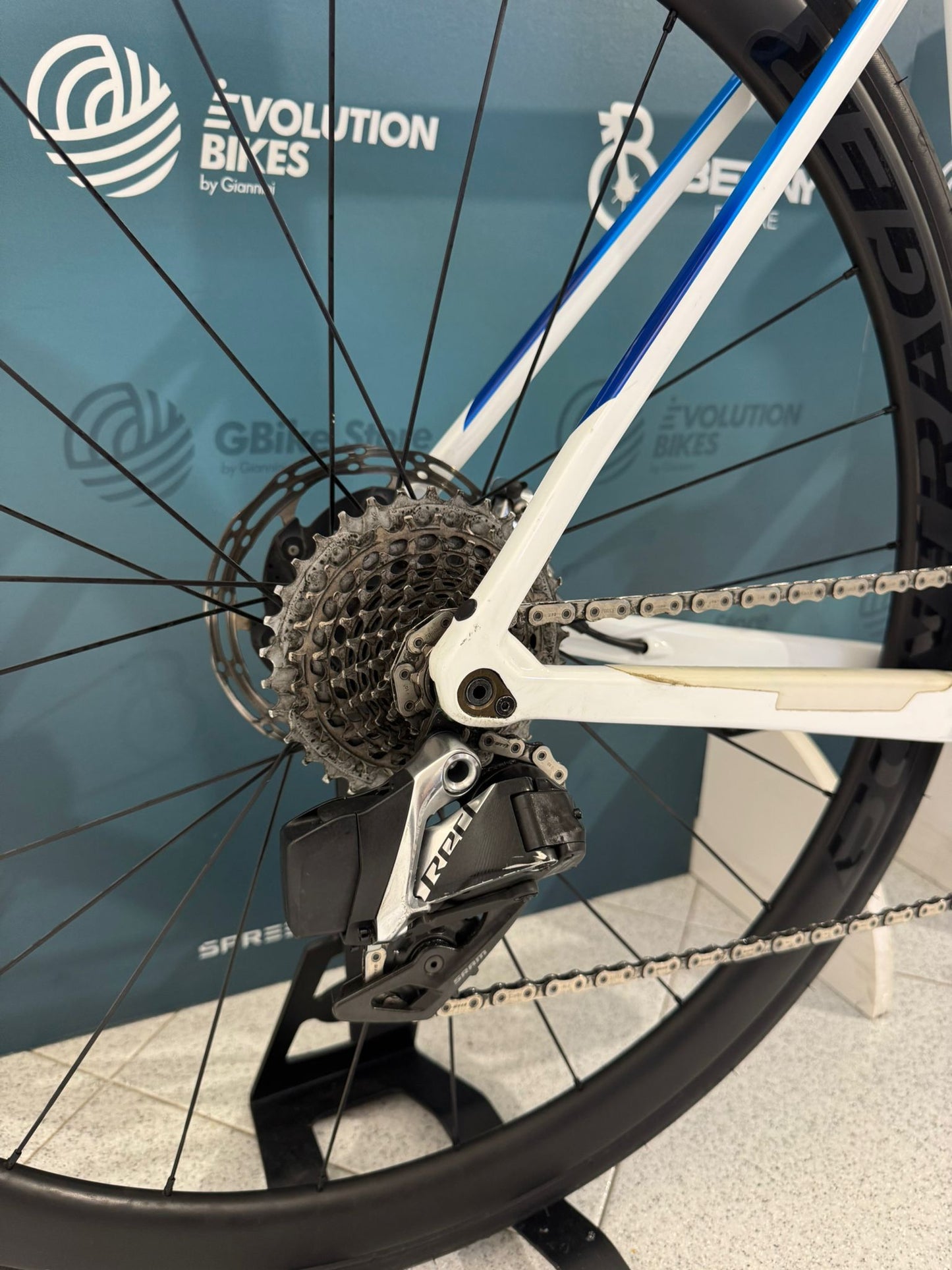 Colnago V3Rs Rouge AXS Taille 52S - Occasion