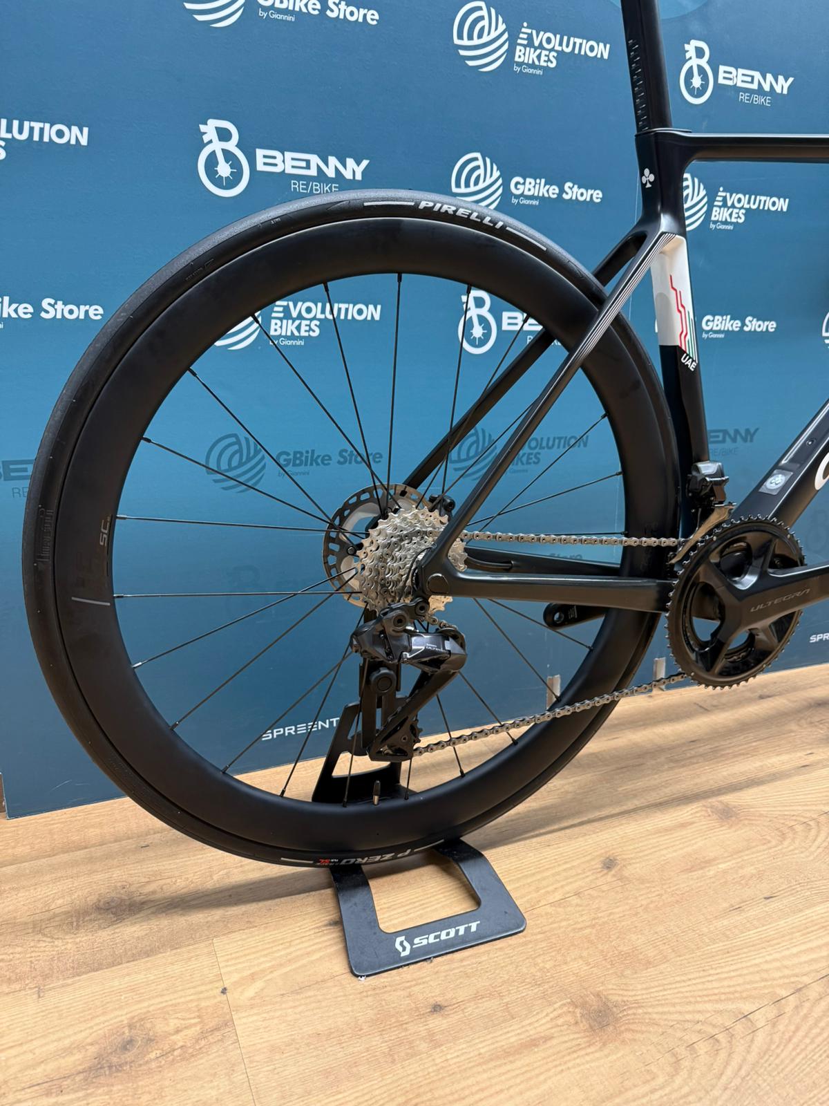 Colnago V4rs Uae Emirates Tamaño 510 - Usado