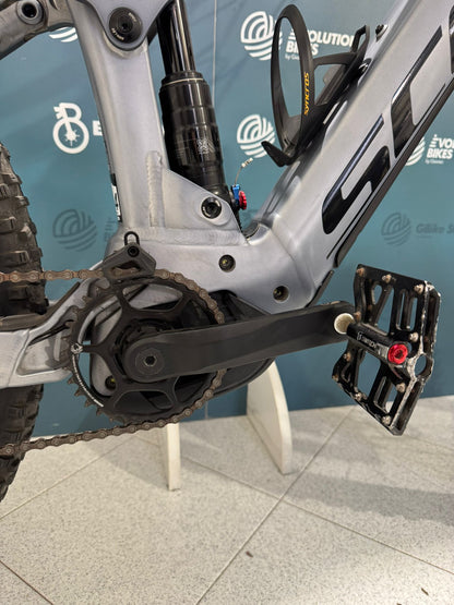 Scott Genius eRide 930 Taille L - Utilisé