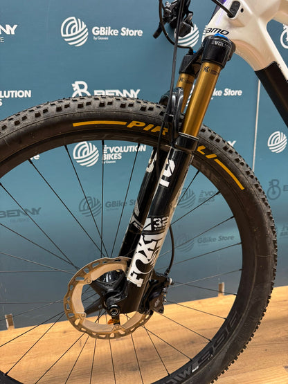 Rozmiar fabryczny Megamo AXS L - Używany