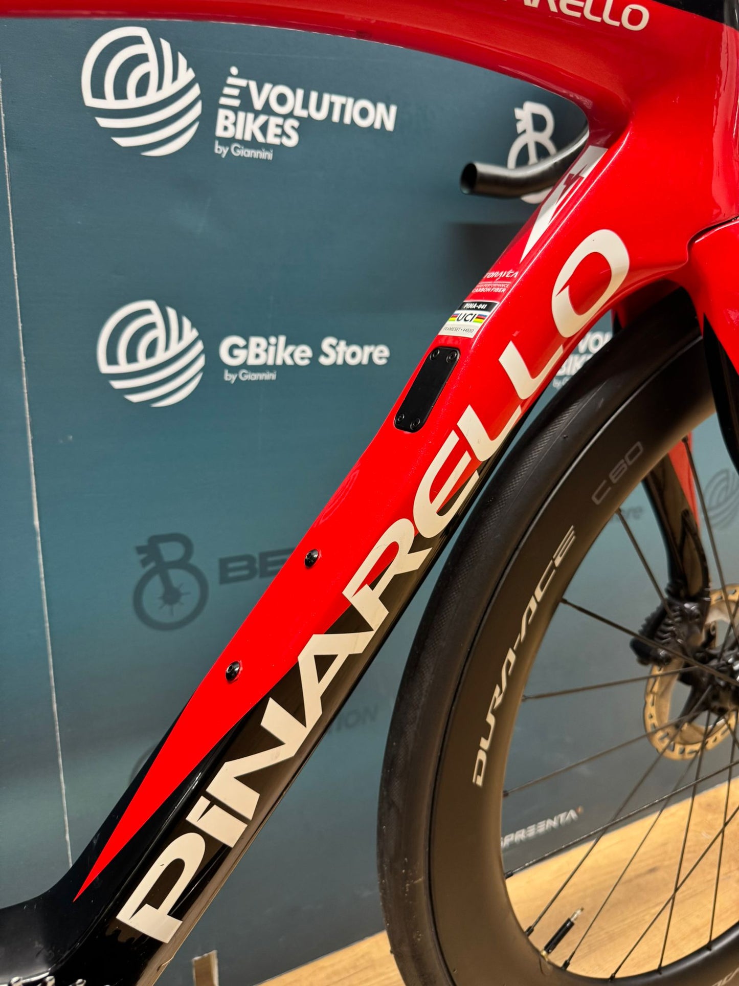 Pinarello Dogma F Ultegra Di2 12v rozmiar 50 - używany