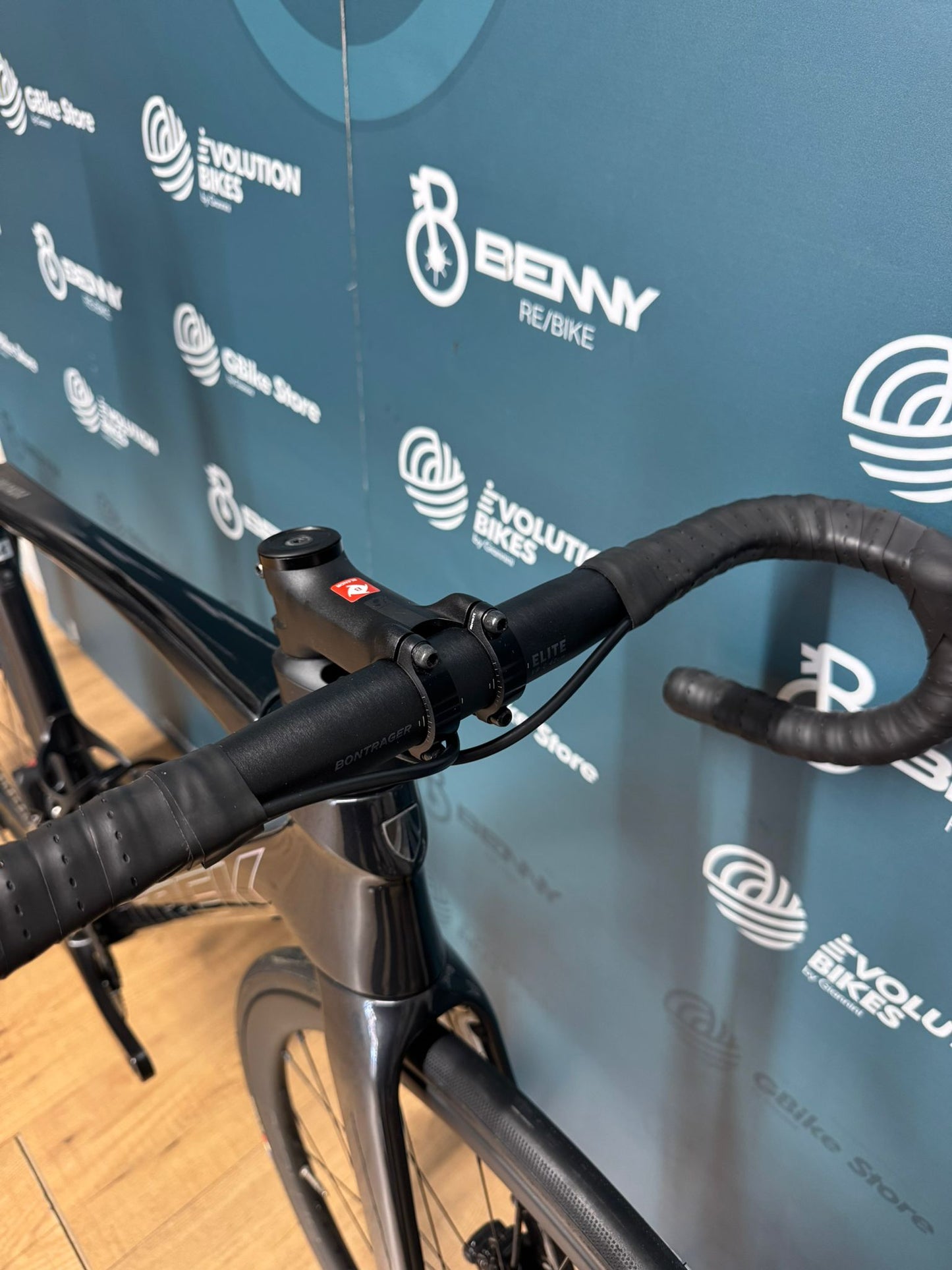 Trek Émonda SL 6 Pro Di2 Taille 54 - Démo