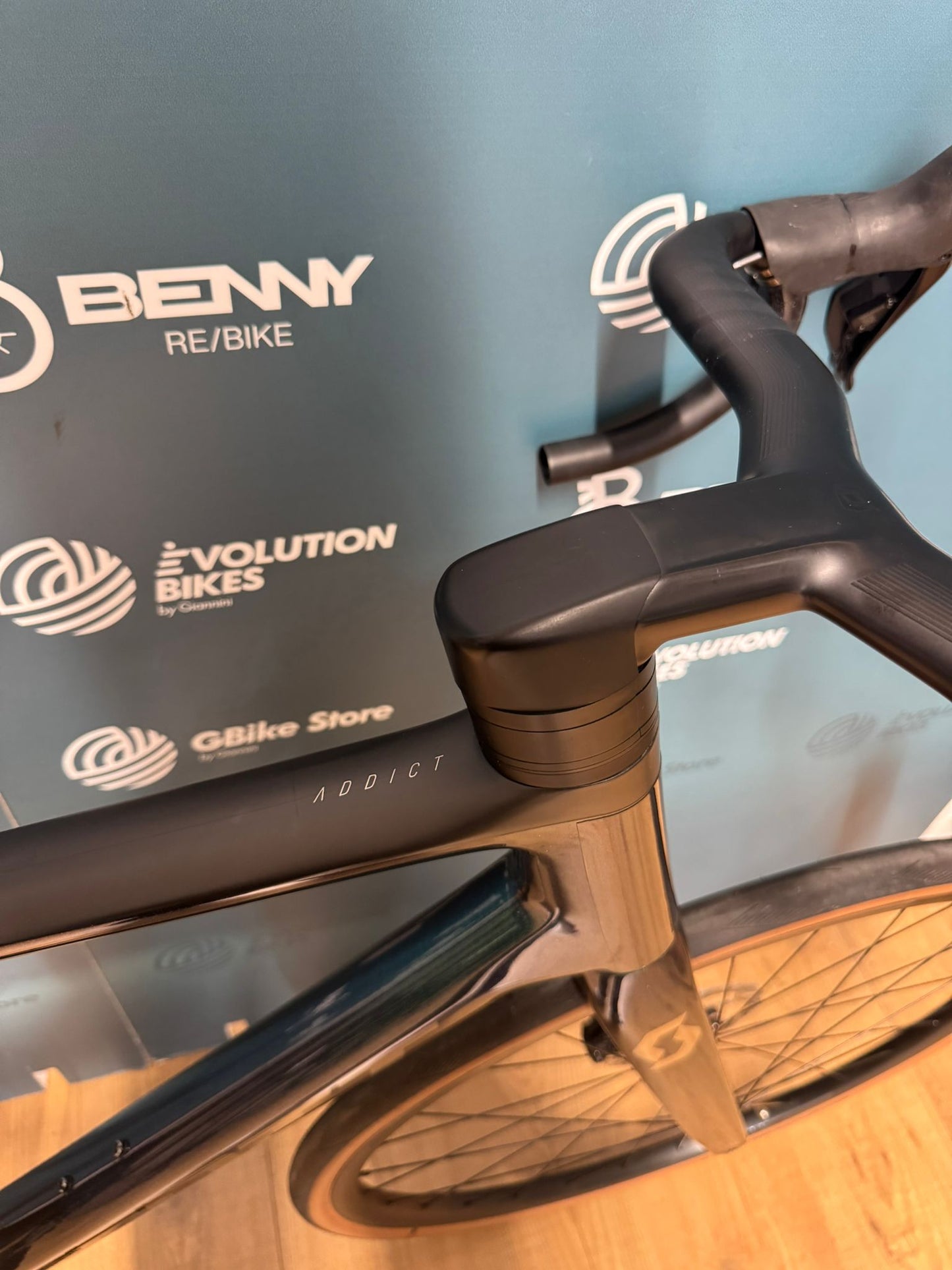 Scott Addict 20 105 Di2 12v rozmiar XL - Używany