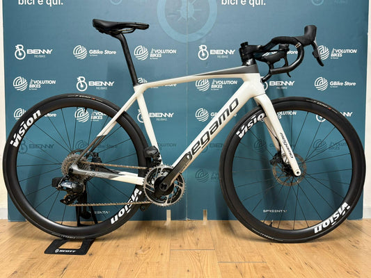 Megamo Raise taglia M - Usata