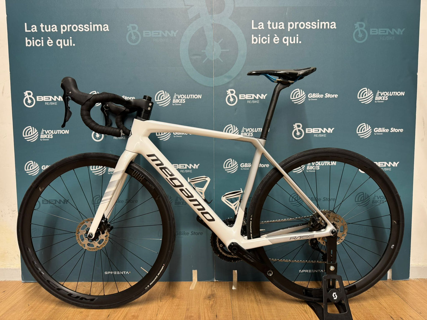 Megamo Raise 20 Disc Size M - Used