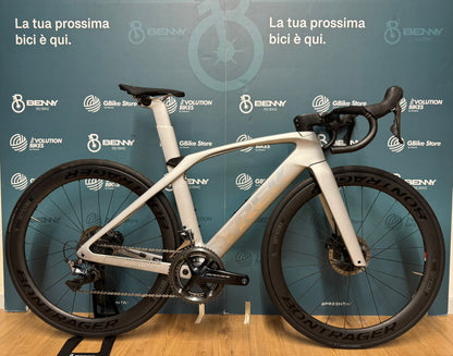 Trek Madone SLR 9 Disc Size 52 - Used