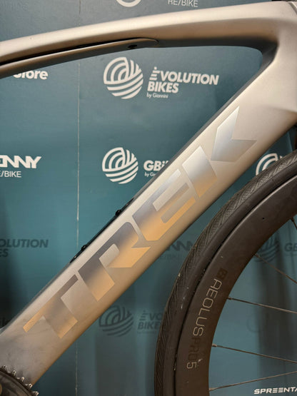 Trek Madone SLR 9 Disc Size 52 - Used