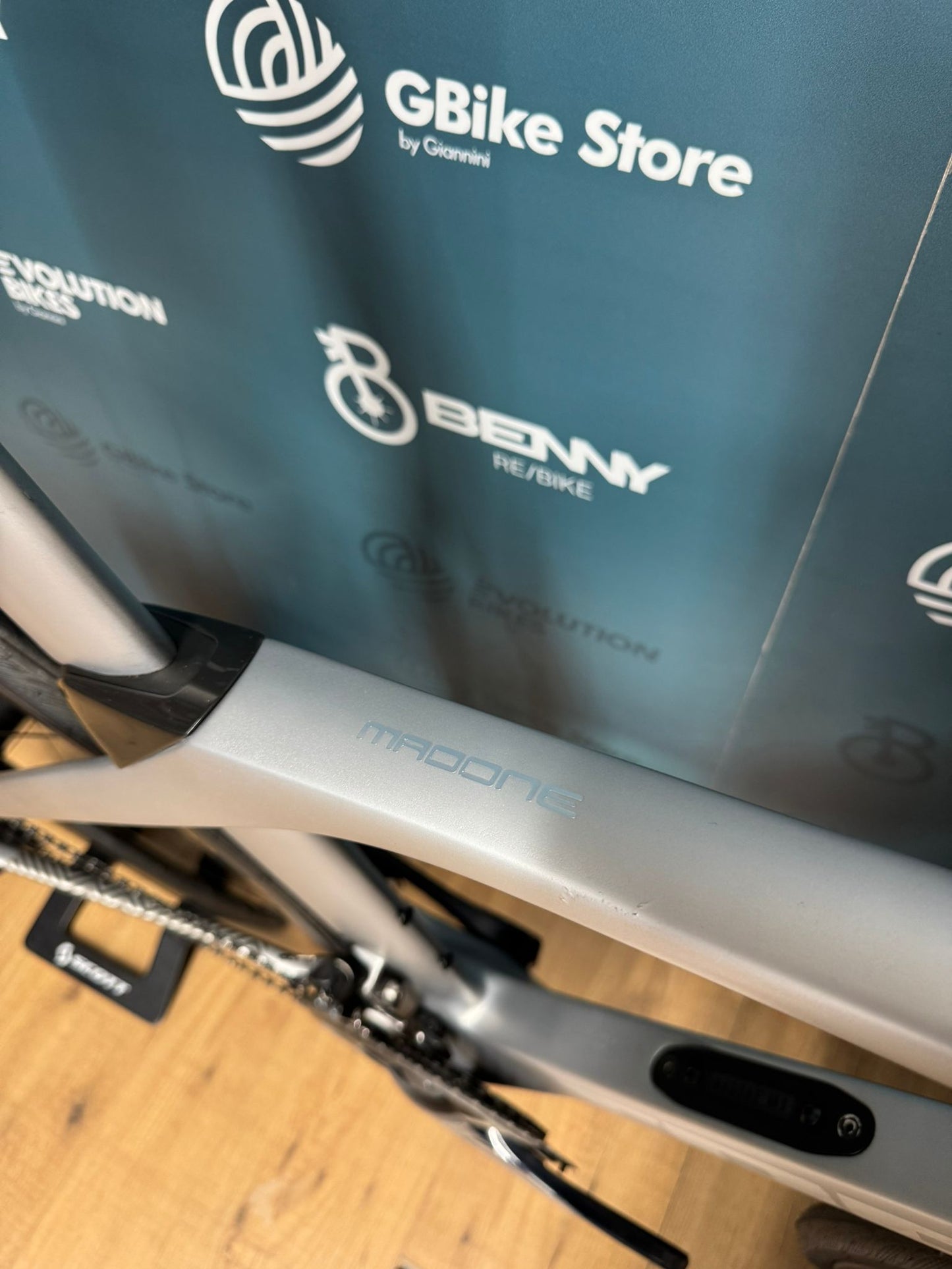 Trek Madone SLR 9 Disc Size 52 - Used