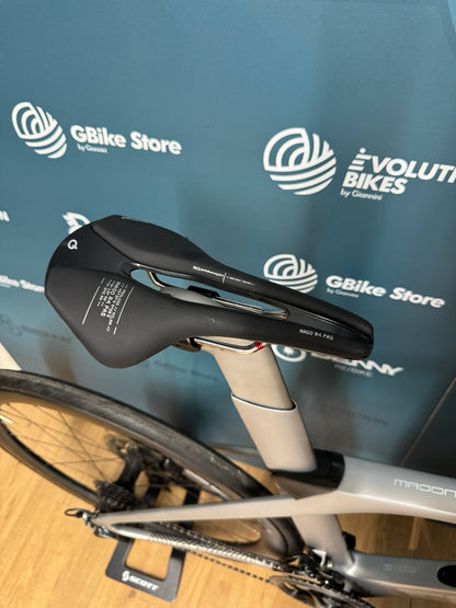 Trek Madone SLR 9 Disc Size 52 - Used