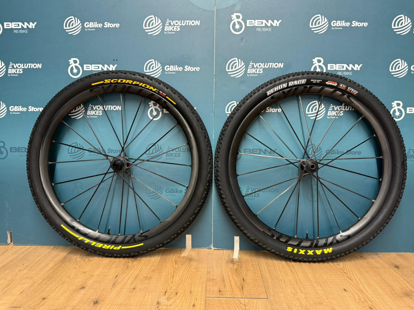 Pair of Syncros Silverton SL c30 wheels - Used
