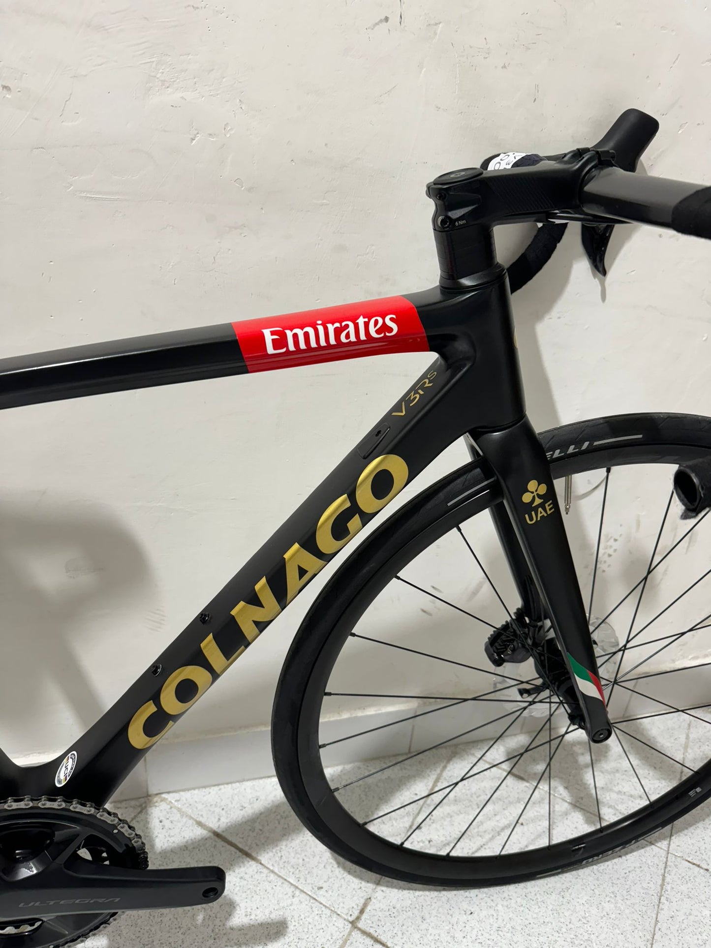 Colnago V3RS Emirates Tamanho 45S - Usado