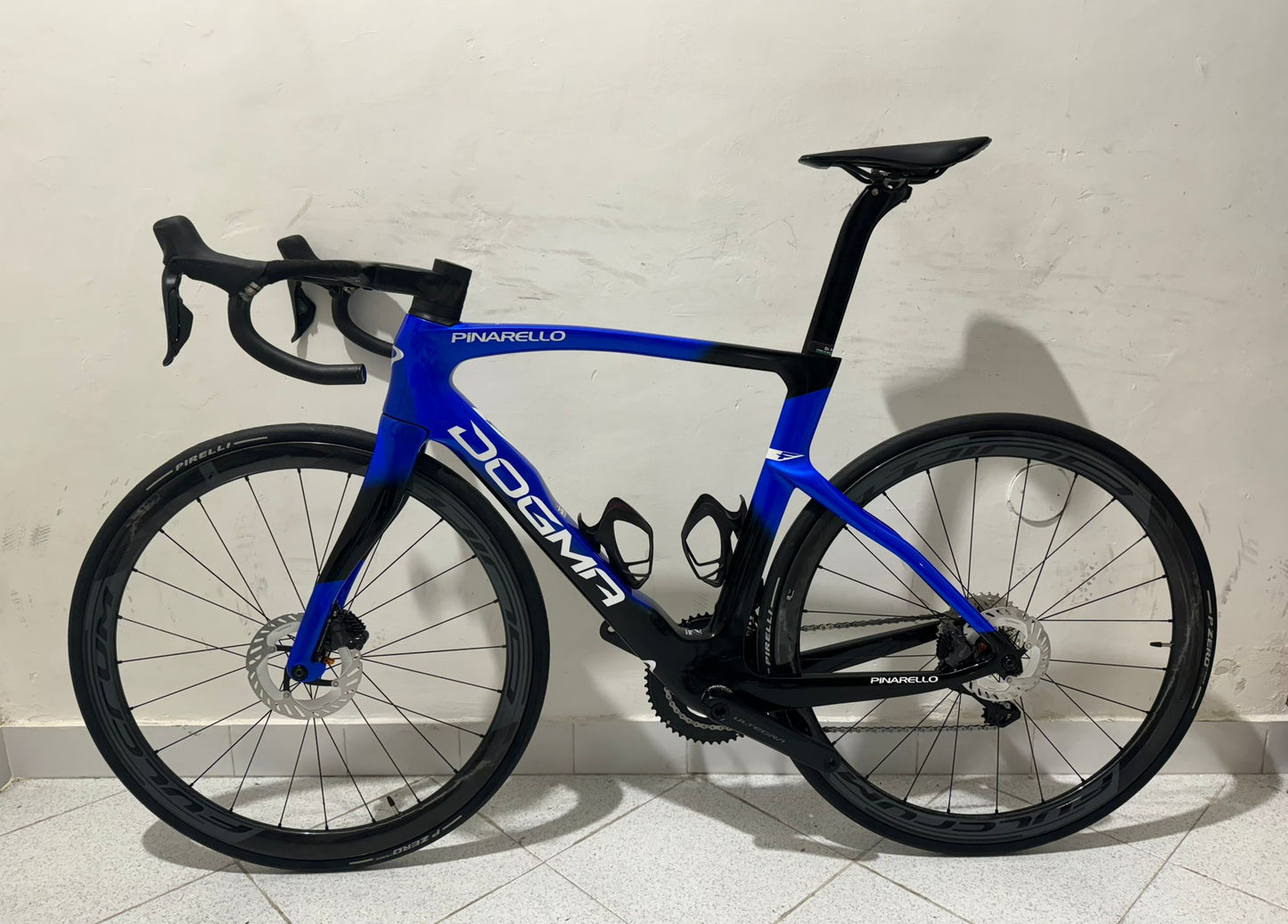 Pinarello Dogma F Velikost 550 - Používá se